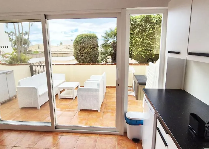 Palms Patio 圣米格尔德阿沃纳